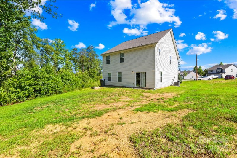 Property image 4 of 107 Frank Burns Way in Beason Creek, Kings Mountain, NC 28086