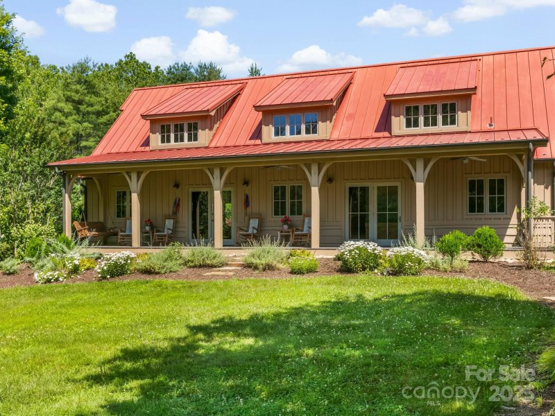 Property image 5 of 9999 Stone Valley Way in Oleta Falls, Hendersonville, NC 28792