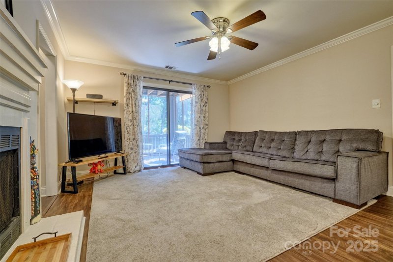 Property image 3 of 4130 Charlotte Highway in Lake Wylie Woods, Lake Wylie, SC 29710