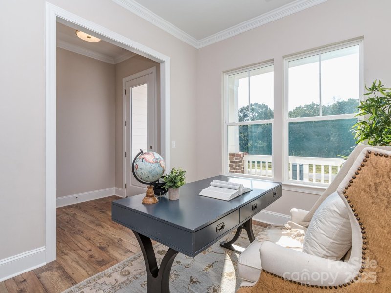 Property image 5 of 156 Triple Ponds Court in Edmunds Farm, Clover, SC 29710