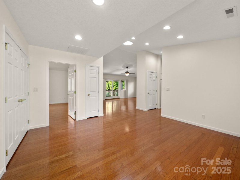 Property image 4 at 437 Kyfields None, Weaverville, NC 28787