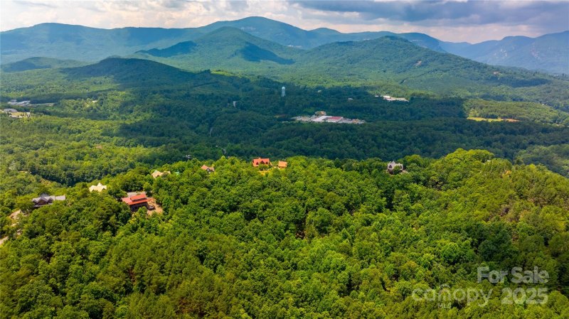Property image 4 of 240 Boulder Ridge in The Peaks at Lake Lure, Lake Lure, NC 28746