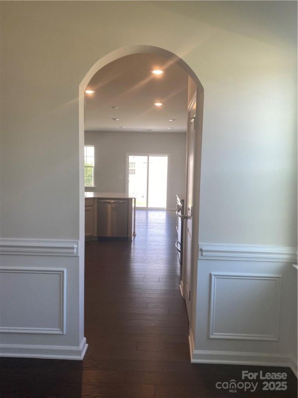 Property image 5 at 17306 Snug Harbor Road, Charlotte, NC 28278