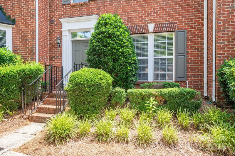 Property image 5 at 734 Naramore Street, Davidson, NC 28036