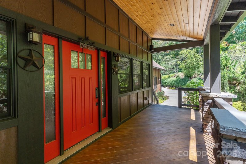 Property image 3 at 81 Robinhood Road, Asheville, NC 28804