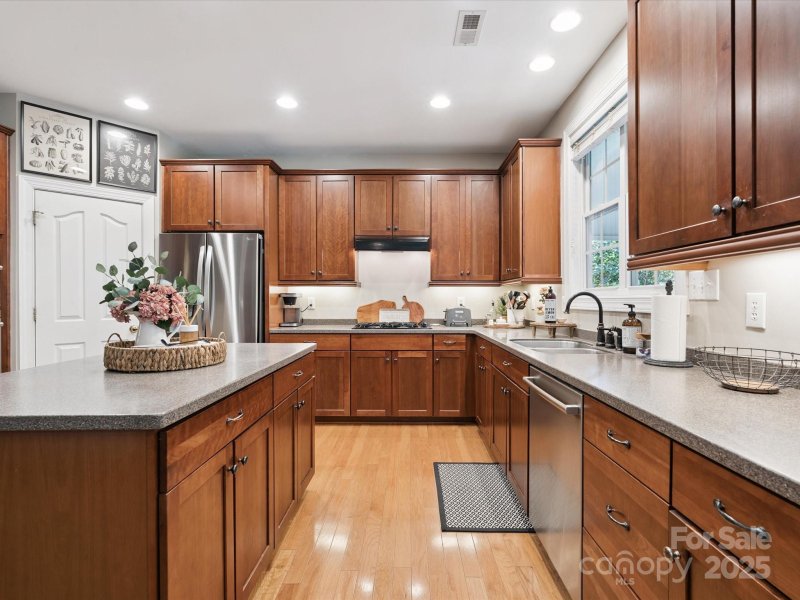 Property image 4 at 13930 Daltrey Lane, Charlotte, NC 28277