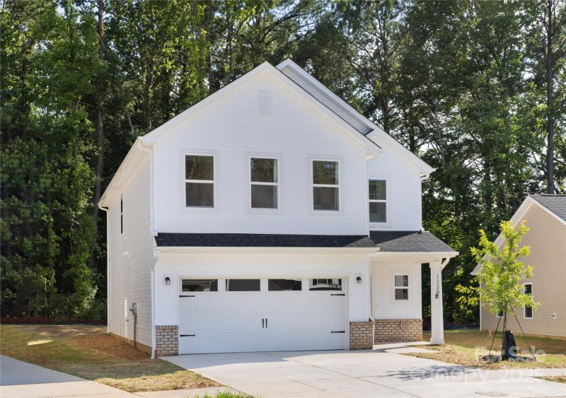 Property image 2 at 1125 Thayer Glen Court, Charlotte, NC 28213