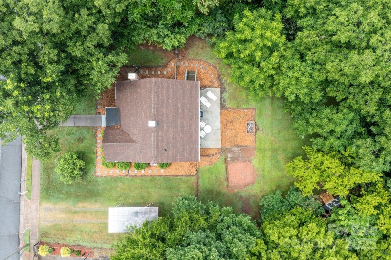 Property image 5 of 307 Church Street in Adams Bluff, Belmont, NC 28012