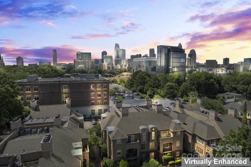 Property image 3 at 1101 E Morehead Street, Charlotte, NC 28204