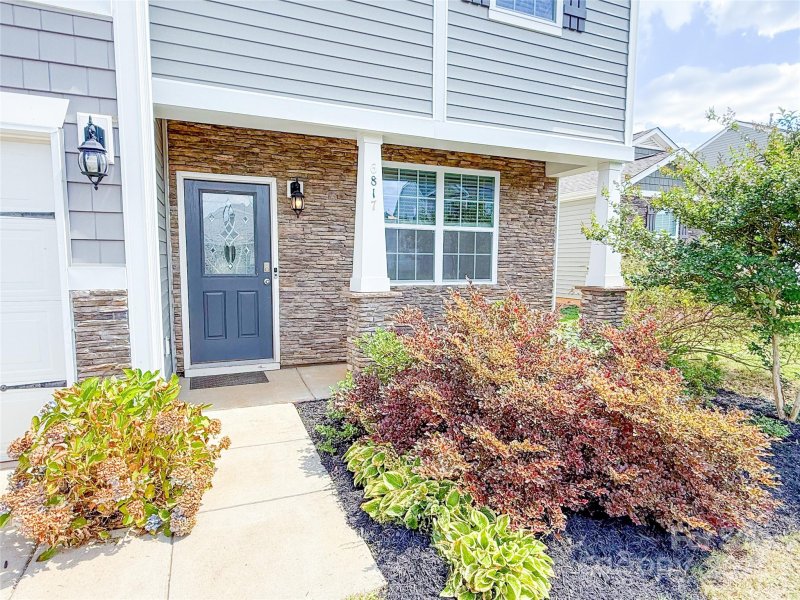 Property image 2 at 6817 Pennyroyal Way, Charlotte, NC 28216