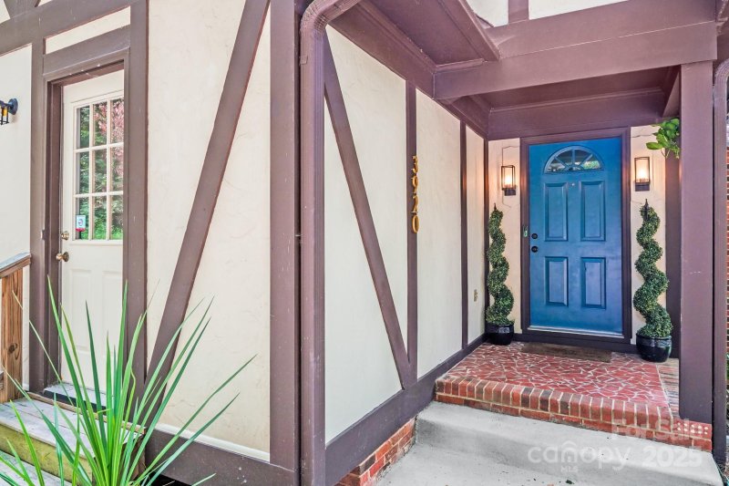 Property image 4 at 3920 Tilley Morris Road, Matthews, NC 28105