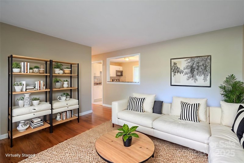 Property image 3 at 2519 Abelwood Road, Charlotte, NC 28216