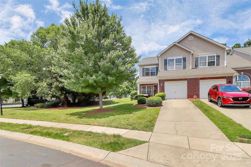 Property image 3 at 2309 Calabassas Lane, Matthews, NC 28105