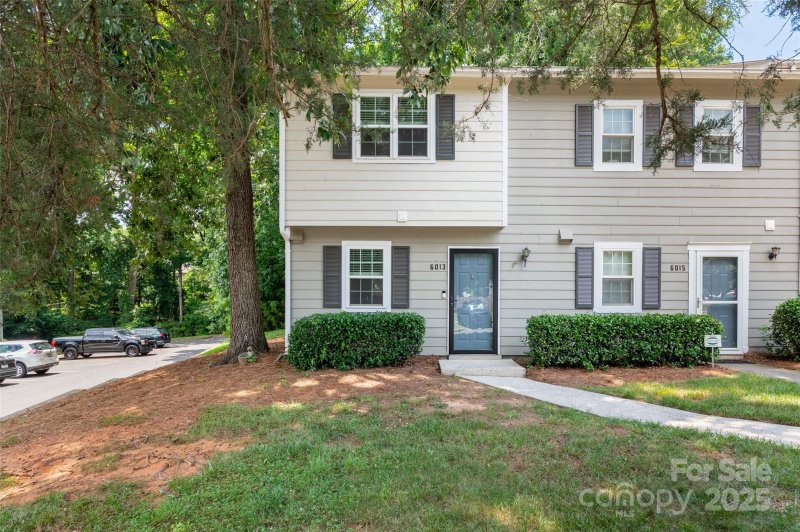 Property image 2 at 6013 Heath Valley Road, Charlotte, NC 28210