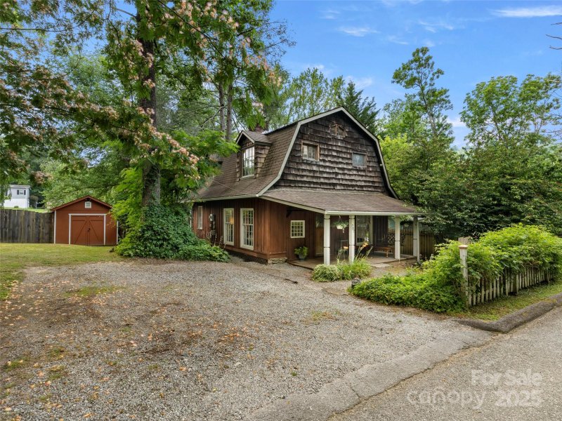 Property image 2 at 707 Miami Terrace, Hendersonville, NC 28791