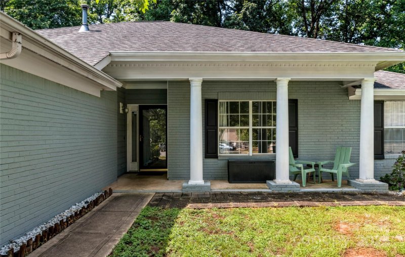 Property image 2 at 13517 Silver King Court, Huntersville, NC 28078