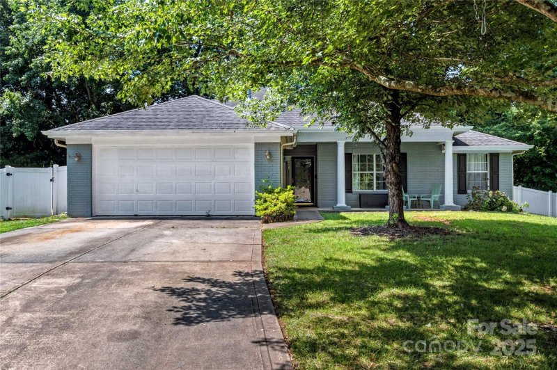 Property image 3 at 13517 Silver King Court, Huntersville, NC 28078