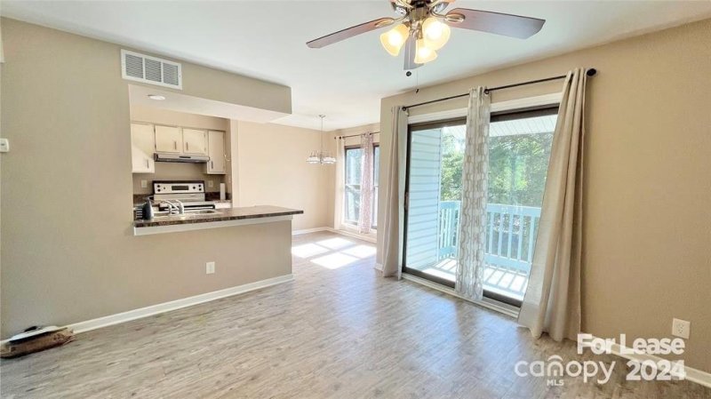 Property image 4 at 11171 Harrowfield Road, Charlotte, NC 28226