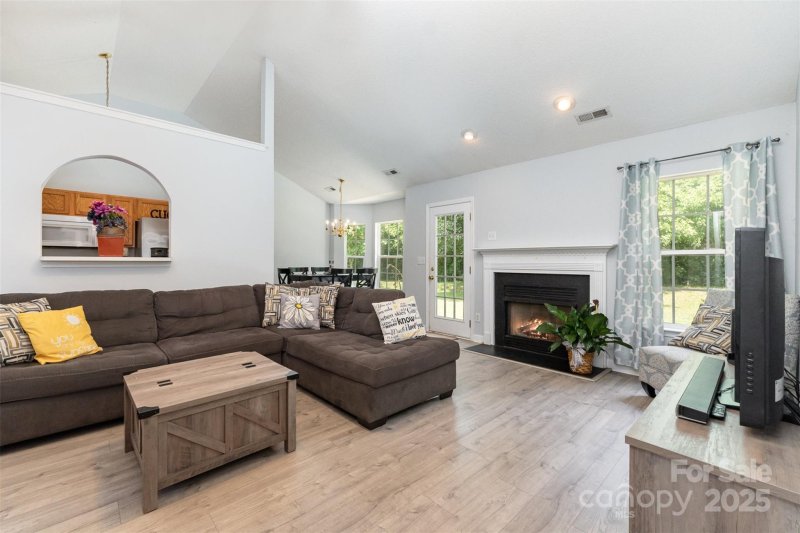 Property image 2 at 3619 Dashiel Drive, Charlotte, NC 28262