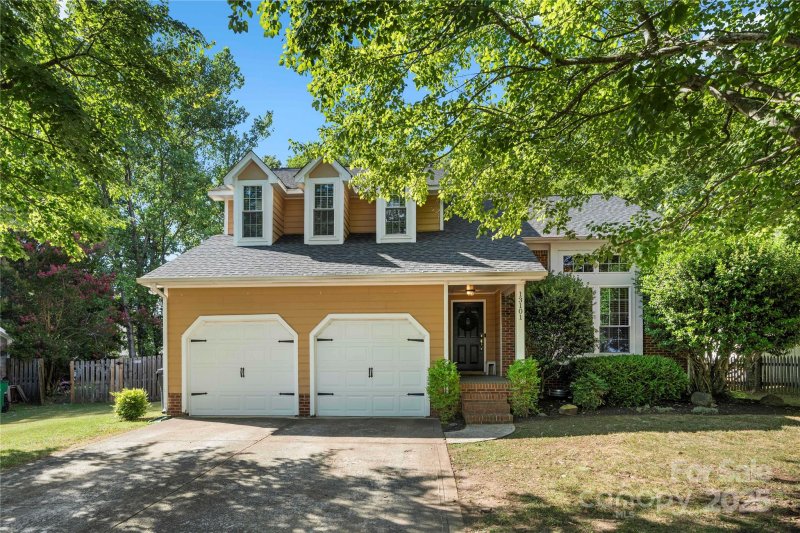 13101 Seascape Lane
