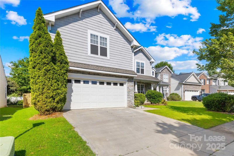 Property image 2 at 17320 Brightstone Court, Charlotte, NC 28277