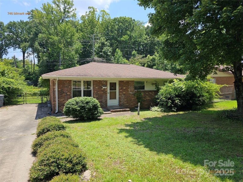 746 Bilmark Avenue