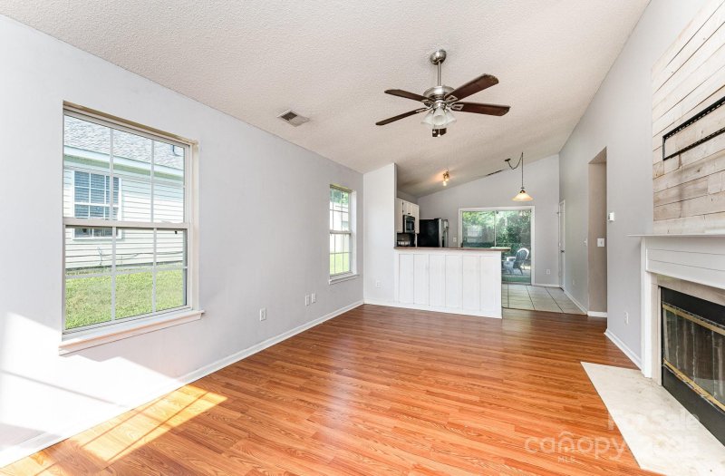 Property image 4 at 2895 Rockingham Court, Concord, NC 28025