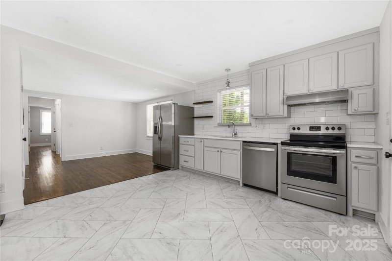 Property image 2 at 5337 Kildare Drive, Charlotte, NC 28215