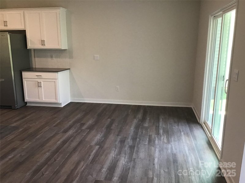 Property image 4 at 1381 6th Street, Hickory, NC 28601