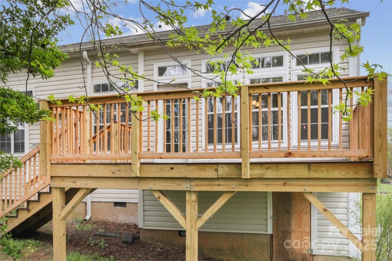 Property image 2 of 11834 Mourning Dove Lane in Robyns Glen, Charlotte, NC 28269