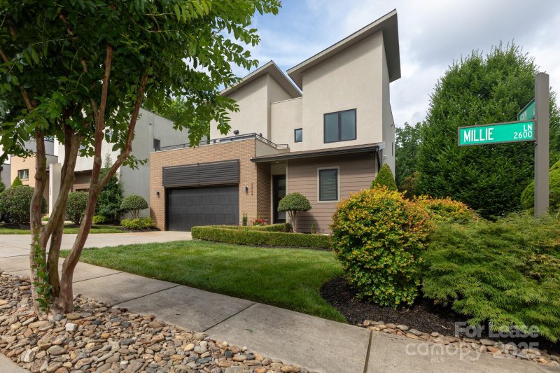 Property image 2 at 2604 Millie Lane, Charlotte, NC 28205