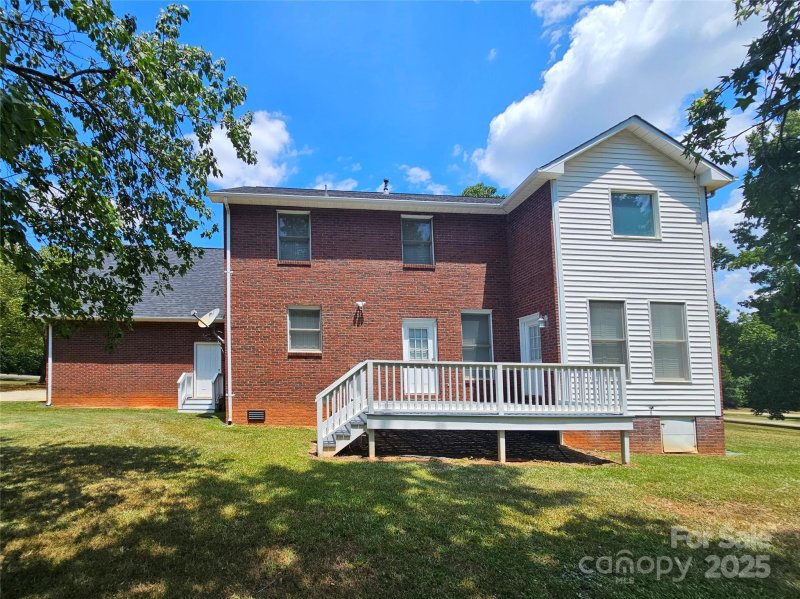 Property image 4 of 3486 Victorian Hills Drive in Victorian Hills, Richburg, SC 29729