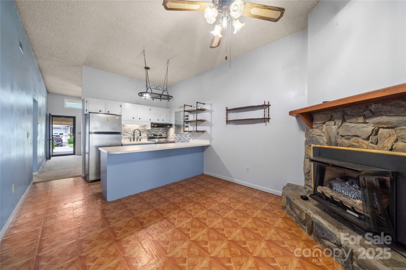 Property image 3 of 94 Market Street in Village Glen, Maggie Valley, NC 28751