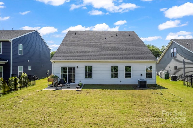 Property image 3 of 1013 Augustus Beamon Drive in Moore Farm, Indian Trail, NC 28079