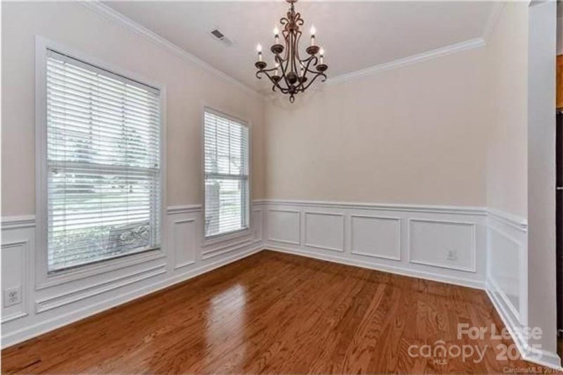 Property image 2 at 3111 Gloxinia Road, Charlotte, NC 28215