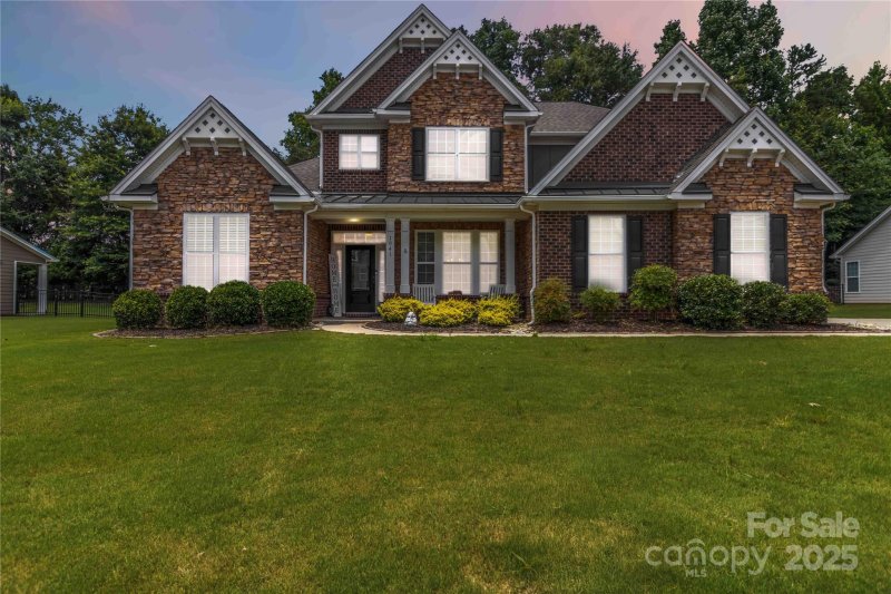 Property image 2 of 1041 Verbena Court in Lake Ridge, Tega Cay, SC 29708
