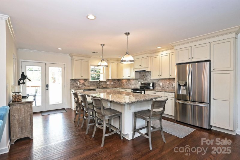 Property image 4 at 3210 Cambridge Road, Charlotte, NC 28209