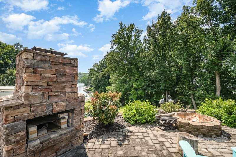 Property image 3 of 132 Eagle Drive in Badin Shores Resort, New London, NC 28127