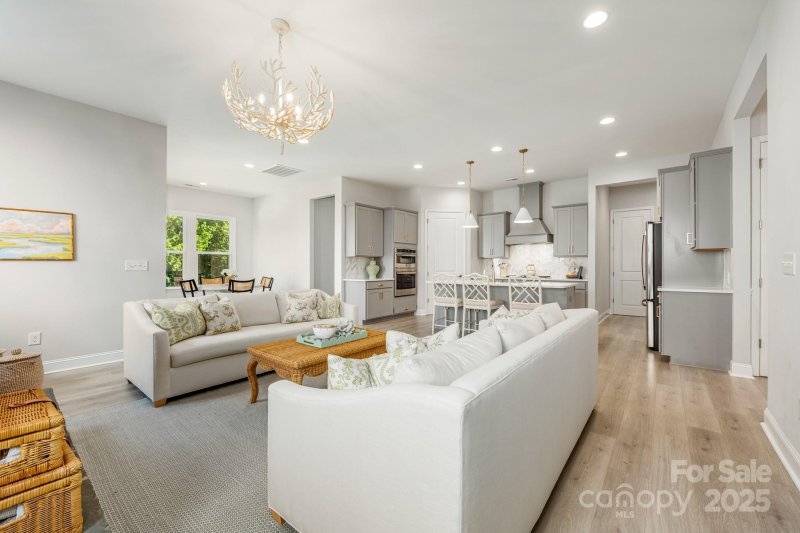 Property image 5 of 17210 Sand Bank Road in North Reach, Charlotte, NC 28278
