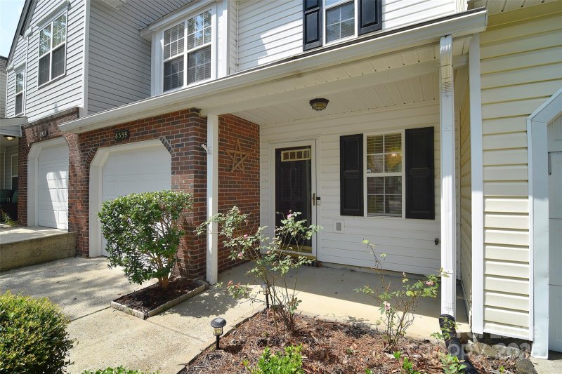 Property image 4 at 8339 Christmas Court, Charlotte, NC 28216