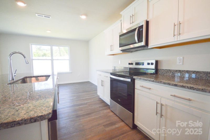 Property image 3 at 73 Lillian Lane, Hendersonville, NC 28792