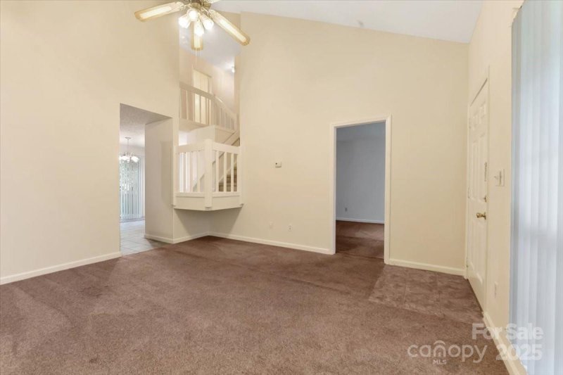 Property image 4 at 6309 Windsor Gate Lane, Charlotte, NC 28215