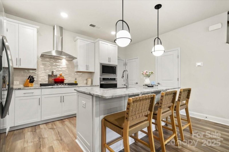 Property image 4 at 1140 Drummond Avenue, Charlotte, NC 28205