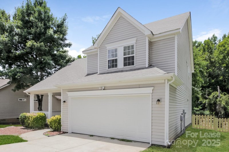 Property image 3 at 7817 Ebony Road, Charlotte, NC 28216