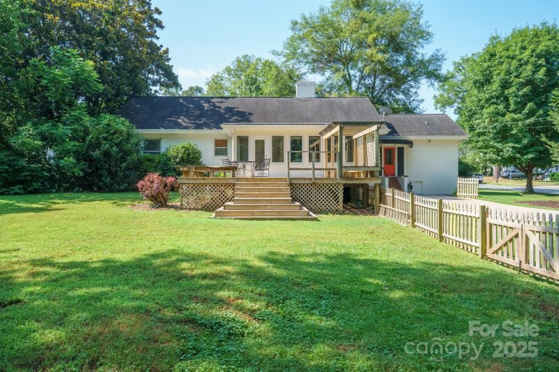 Property image 5 at 630 4th Avenue, Hickory, NC 28601