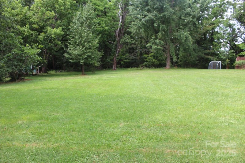 Property image 4 at 304 N Terrace Place, Morganton, NC 28655