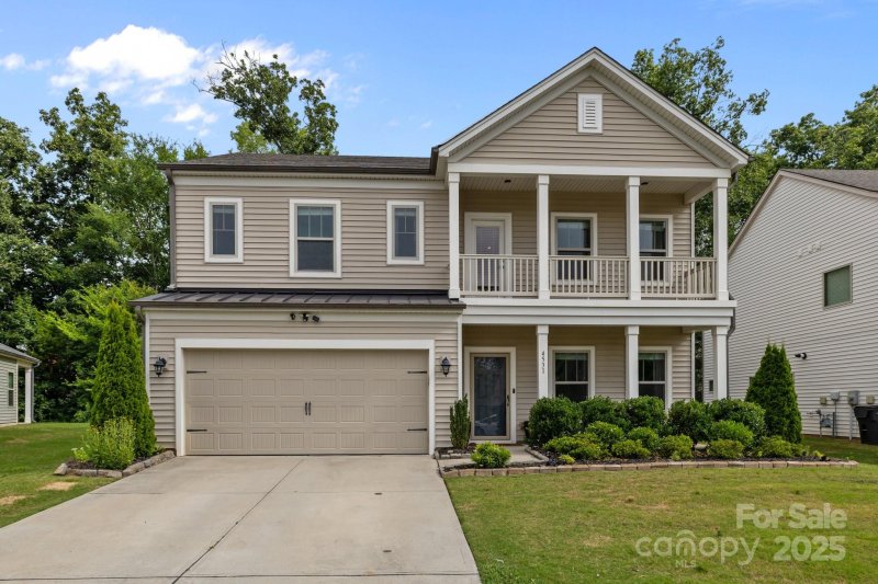 Property image 2 of 4531 Collingham Drive in Haywyck Meadows, Charlotte, NC 28273