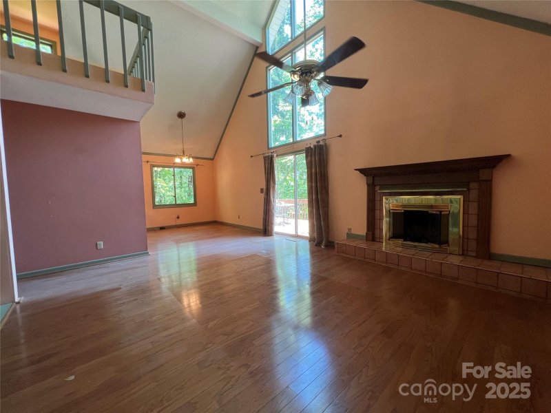 Property image 5 of 430 Laurel Heights Lane in Laurel Park, Tryon, NC 28782