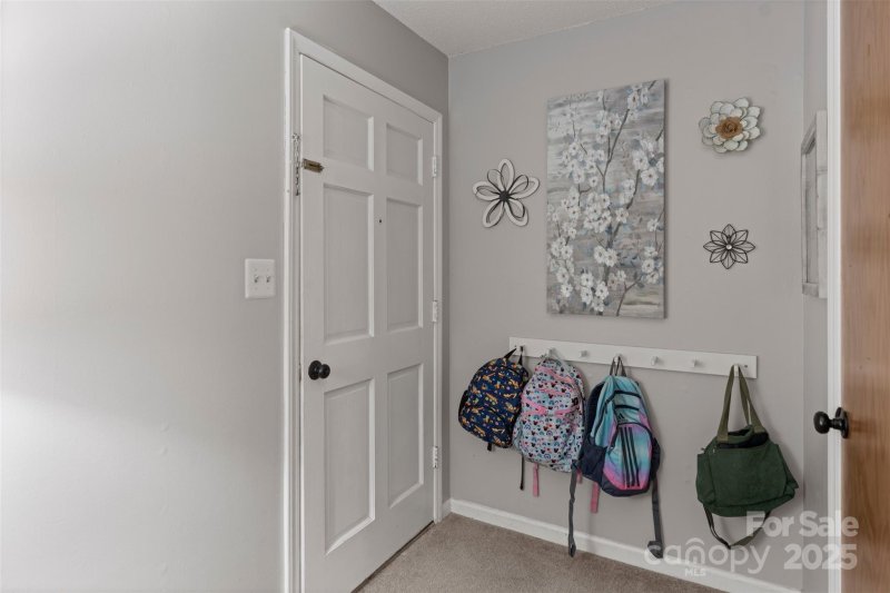 Property image 5 at 10108 Starwood Drive, Charlotte, NC 28215