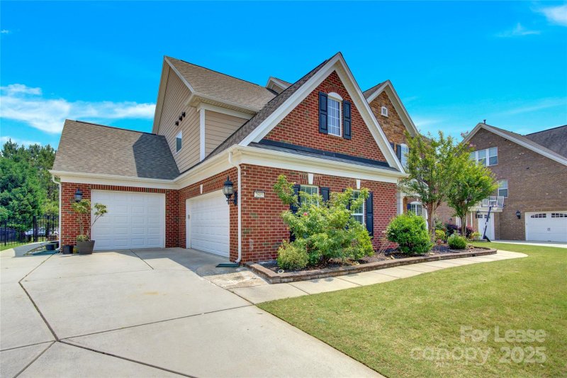 Property image 2 at 2805 Julian Glen Circle, Waxhaw, NC 28173
